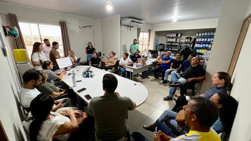 Setor de Contratações de Uiraúna planeja 2026 3 WhatsApp Image 2025 12 19 at 20.53.42