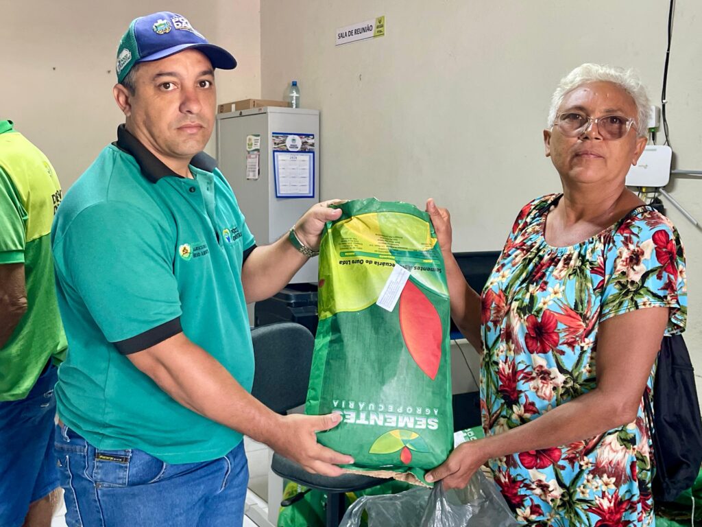 Poço Dantas: Apoio ao homem e à mulher do campo 8 4ab1adc3 dfa7 4c16 a7f8 5dc0a5b0ca5e