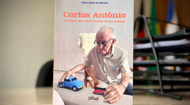 Hoje, lançamento: Carlos Antônio — o homem que nunca deixou de ser menino 1 Hoje, lançamento: Carlos Antônio — o homem que nunca deixou de ser menino