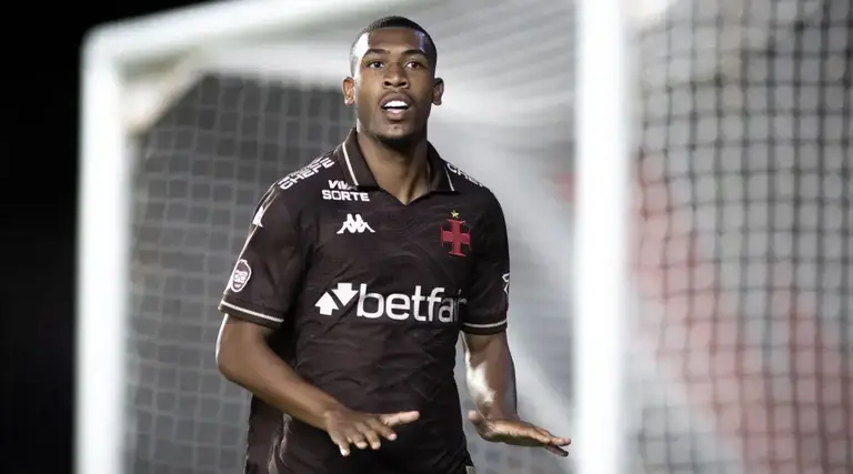 Rayan será a maior venda da história do Vasco, em negociação recorde com o Bournemouth. 1 Rayan maior venda da historia do Vasco
