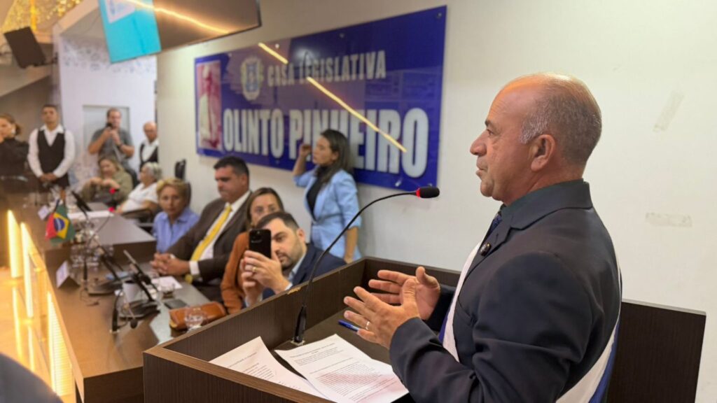 Toinho Magalhães assume presidência da Câmara de Uiraúna 5 UNA08 1536x864 1