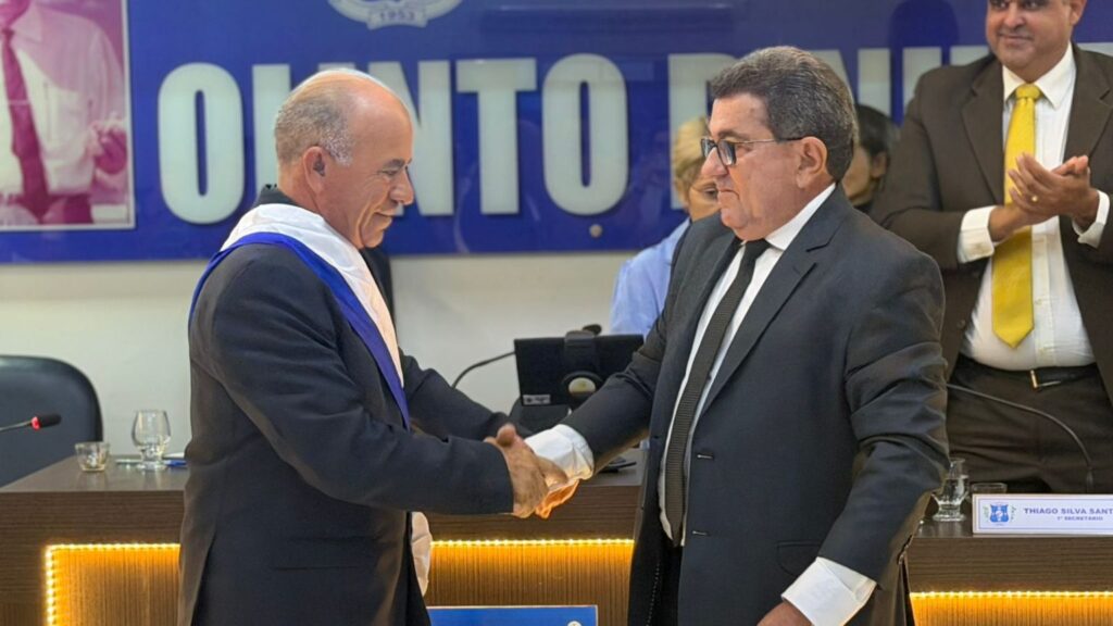 Toinho Magalhães assume presidência da Câmara de Uiraúna 7 UNA11 1536x864 1