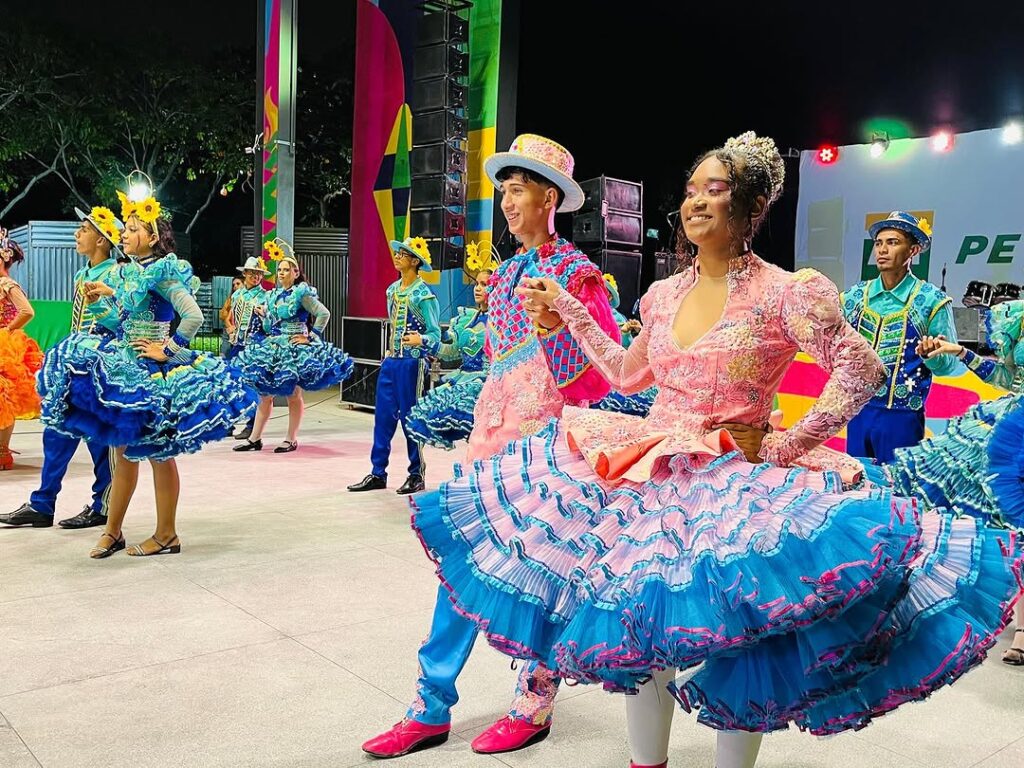 Aprovado projeto torna a Quadrilha Junina Garrafão de Utilidade Pública. Conheça a história de 20 anos do grupo em Uiraúna 5 4