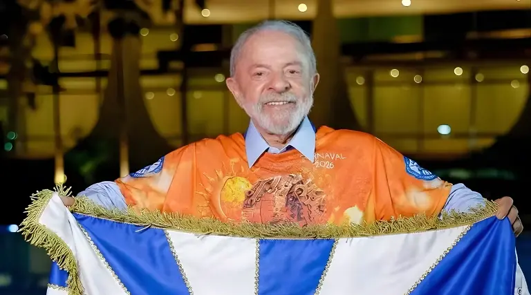 Justiça Federal rejeita recursos e libera desfile de Escola de Samba em homenagem a Lula 1 Desfile pró-Lula na Sapucaí é liberado pela Justiça
