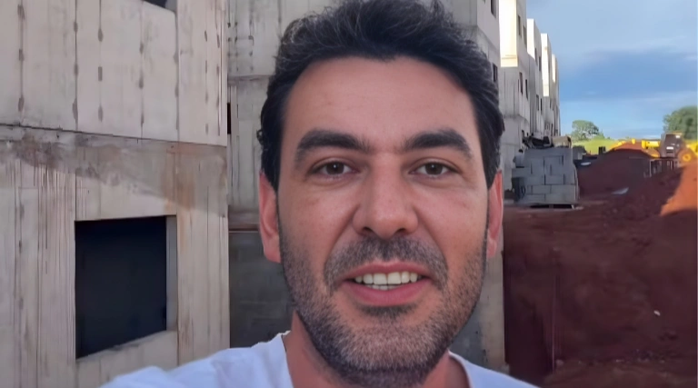 Secretário atira nos filhos e comete suicídio em Itumbiara. Crianças de 8 e 12 anos não resistem aos ferimentos 1 Secretário atira nos filhos e se mata em Itumbiara