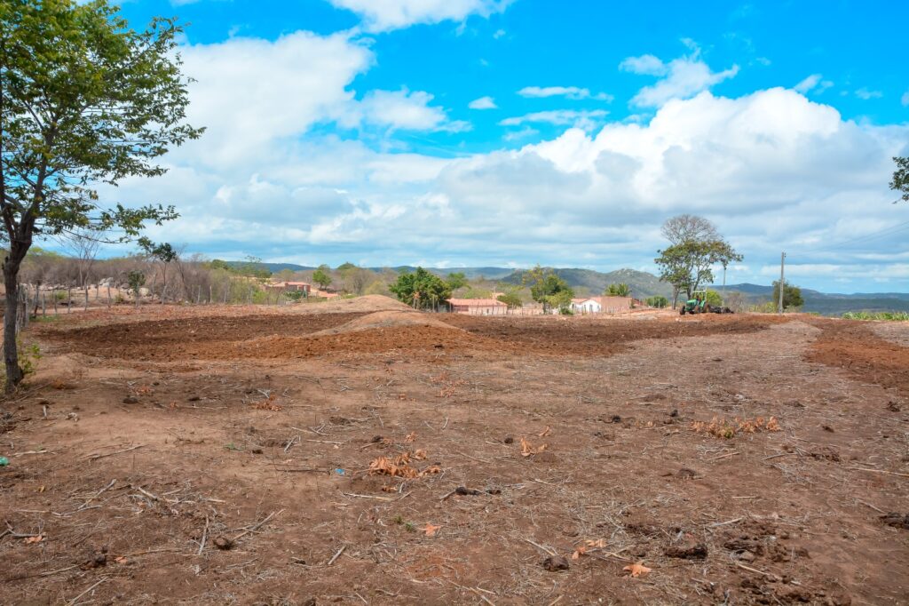 Prefeitura de Poço Dantas começa corte de terras para produtores rurais 5 WhatsApp Image 2026 02 06 at 11.11.57