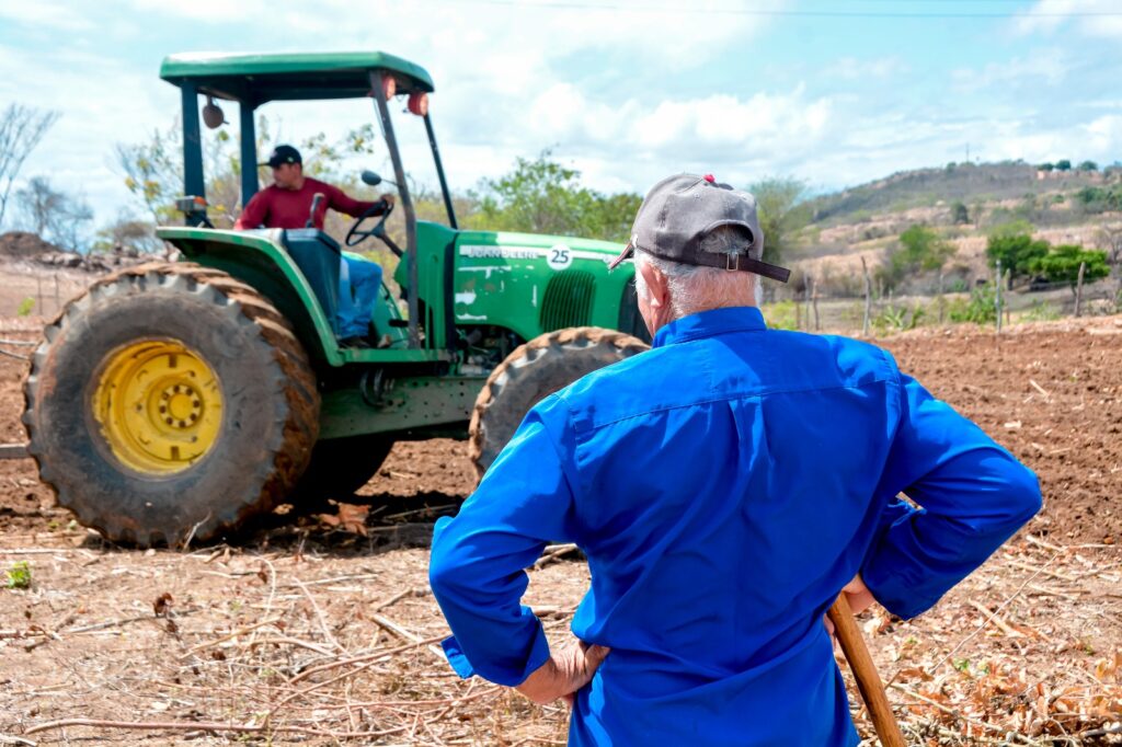 Prefeitura de Poço Dantas começa corte de terras para produtores rurais 14 WhatsApp Image 2026 02 06 at 11.12.00 4