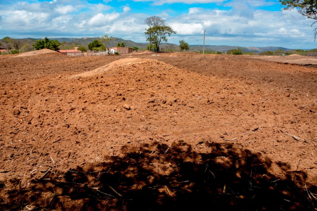 Prefeitura de Poço Dantas começa corte de terras para produtores rurais 29 WhatsApp Image 2026 02 06 at 11.12.03 3