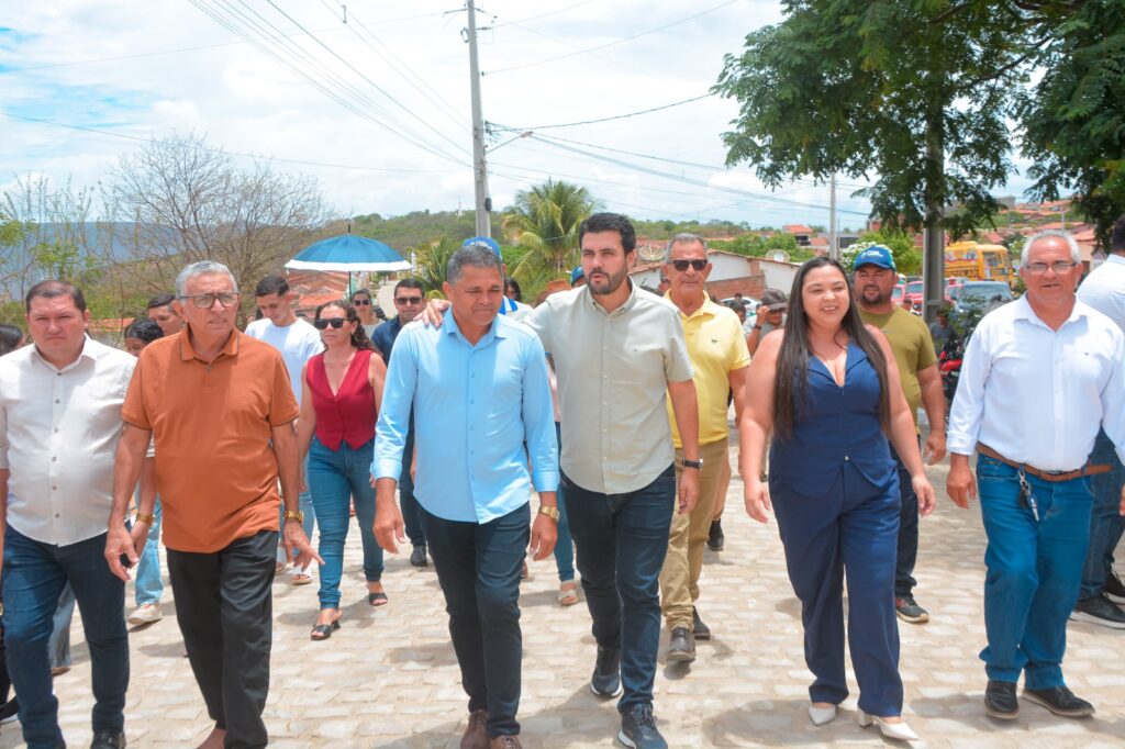 Prefeito Itamar Moreira entrega reforma e ampliação da Escola Agrimar Peixoto em São João Bosco 28 WhatsApp Image 2026 02 07 at 16.27.05 4
