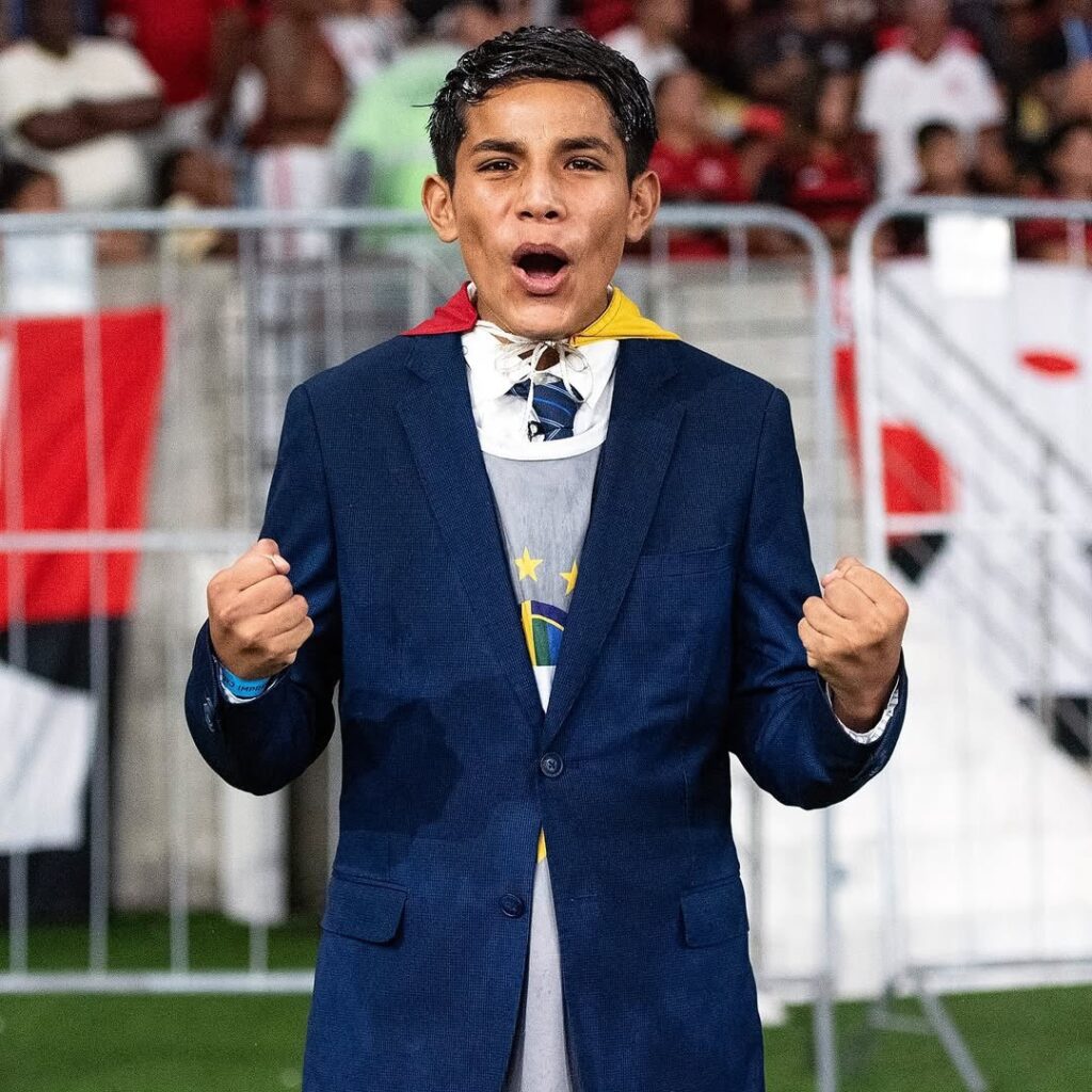 Pol Deportes: O narrador viral que conquistou o Brasil 3 HD3su53XkAAXbFs