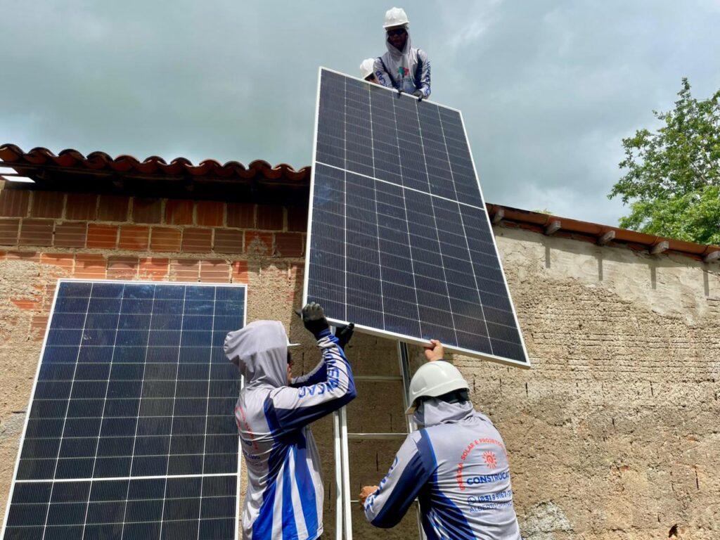 Projeto de energia solar em Poço Dantas recebe visita da TV Cabo Branco 16 WhatsApp Image 2026 03 26 at 10.27.39 1