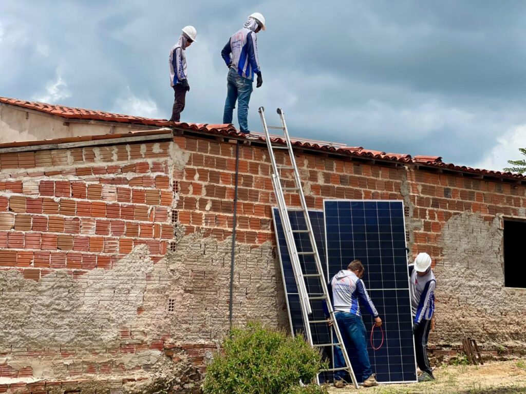 Projeto de energia solar em Poço Dantas recebe visita da TV Cabo Branco 26 WhatsApp Image 2026 03 26 at 12.41.19 1