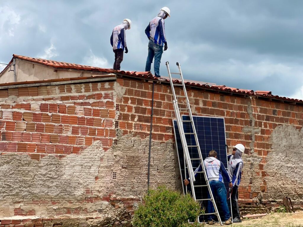 Projeto de energia solar em Poço Dantas recebe visita da TV Cabo Branco 28 WhatsApp Image 2026 03 26 at 12.41.19