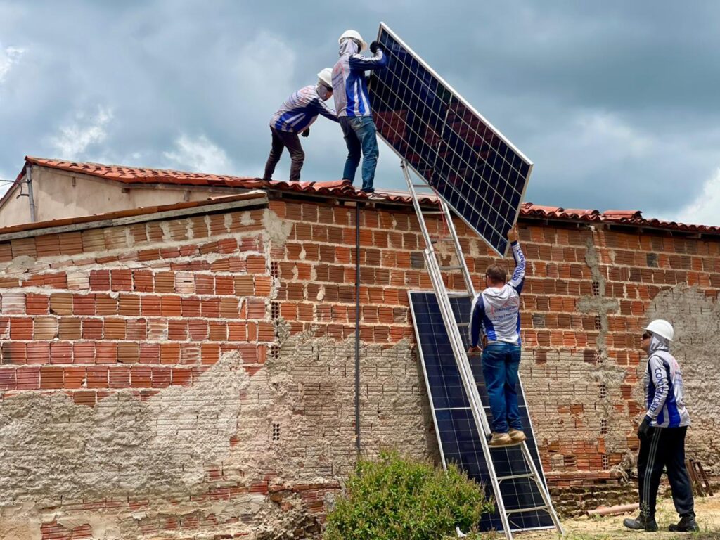 Projeto de energia solar em Poço Dantas recebe visita da TV Cabo Branco 31 WhatsApp Image 2026 03 26 at 12.41.20