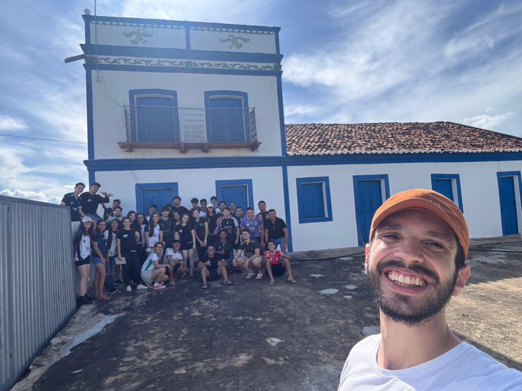 Alunos do IFRN visitam casarões históricos de Uiraúna 3 2 1