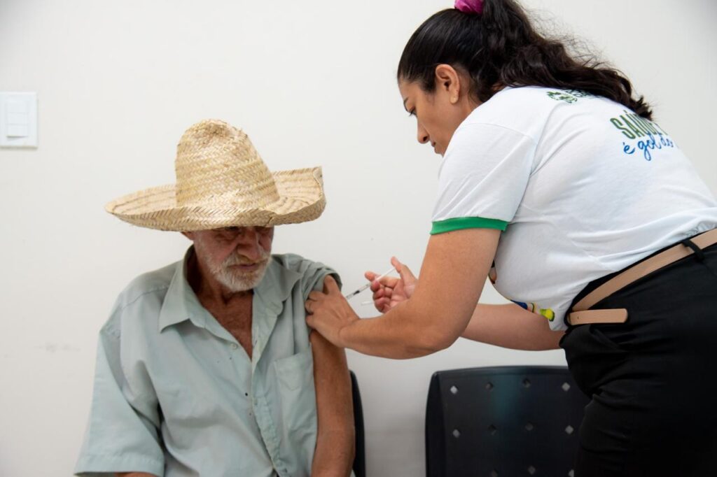 Poço Dantas intensifica combate à influenza 3 6 1