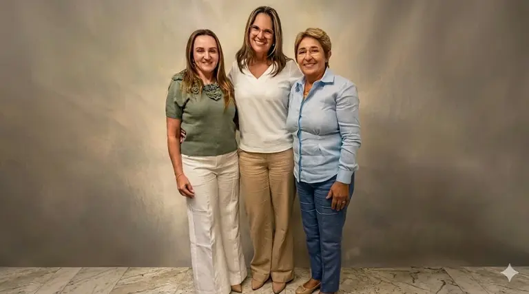 Leninha cumpre agenda estratégica na Secretaria de Saúde do Estado 1 Leninha cumpre agenda estratégica na Secretaria de Saúde do Estado