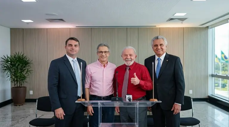 Lula amplia vantagem na Pesquisa Atlas 1 Lula amplia vantagem na Pesquisa Atlas