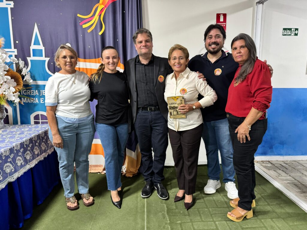 Lançamento do Livro "A peleja de Lampião no Belém do Arrojado" marca 99 anos de Resistência 14 WhatsApp Image 2026 05 16 at 08.23.34