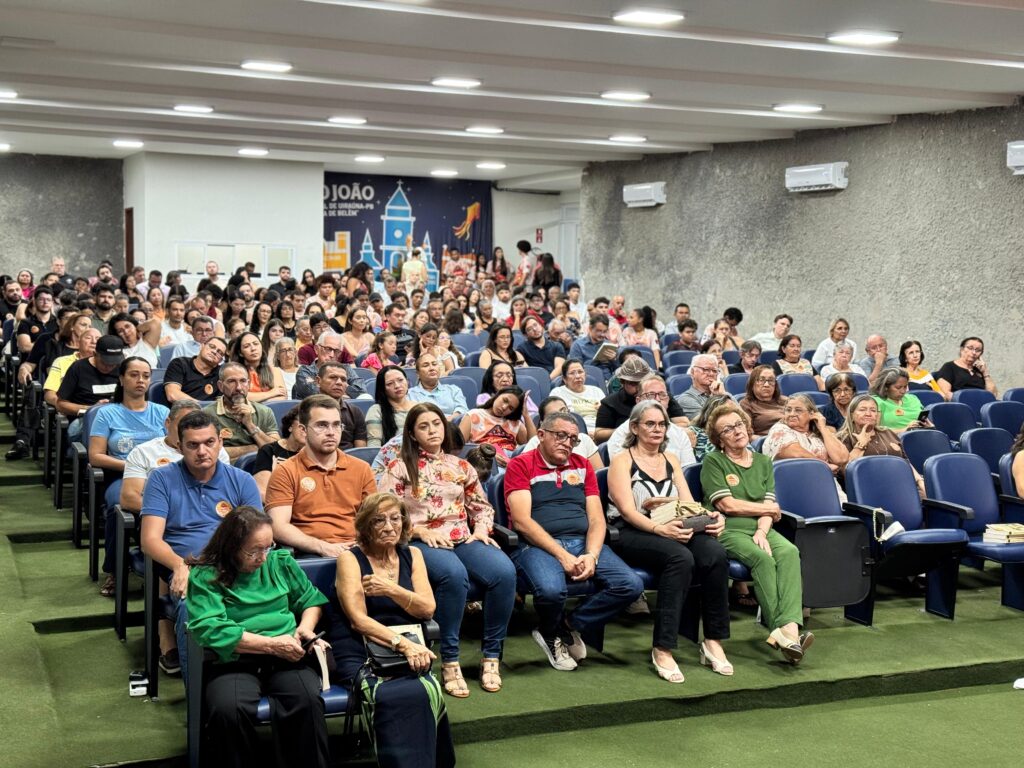 Lançamento do Livro "A peleja de Lampião no Belém do Arrojado" marca 99 anos de Resistência 15 WhatsApp Image 2026 05 16 at 08.23.36