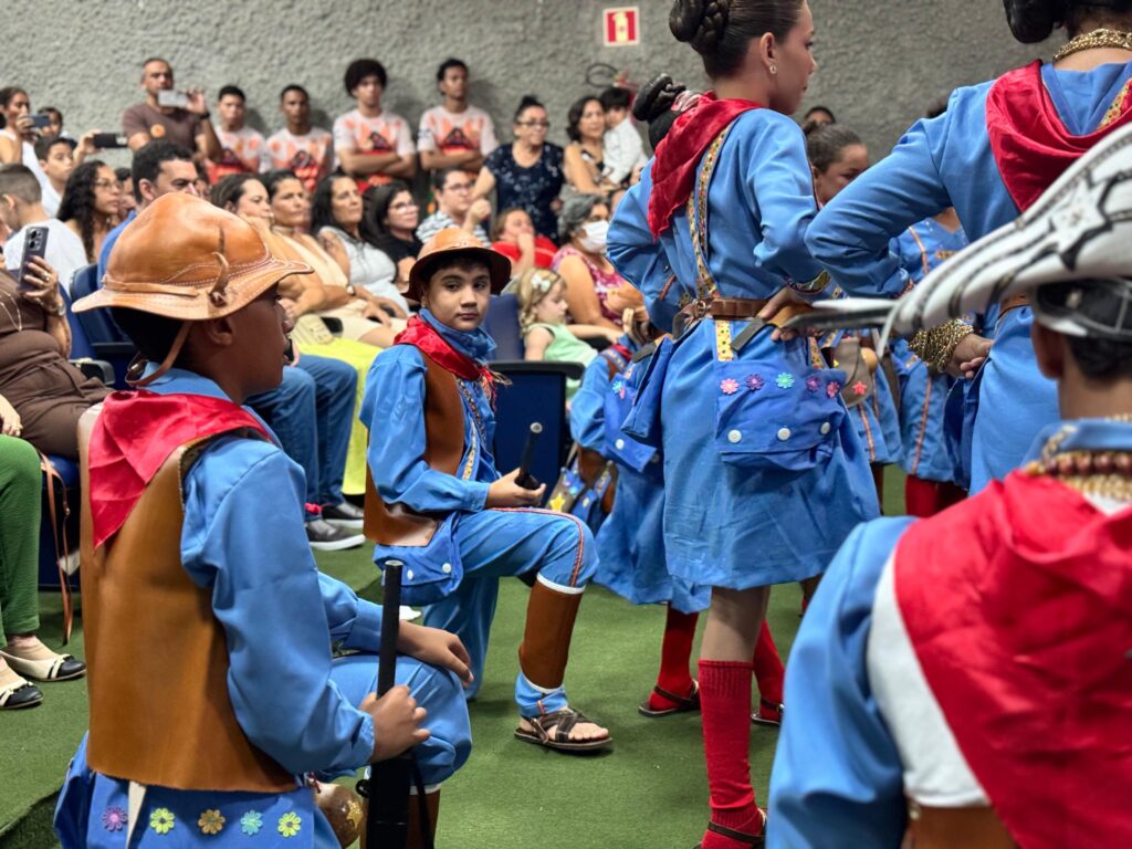 Lançamento do Livro "A peleja de Lampião no Belém do Arrojado" marca 99 anos de Resistência 20 WhatsApp Image 2026 05 16 at 08.23.38