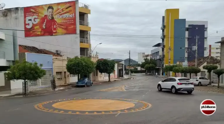 Asfaltamento em Uiraúna recebe mais R$ 3 milhões 1 Asfaltamento em Uiraúna recebe mais R$ 3 milhões