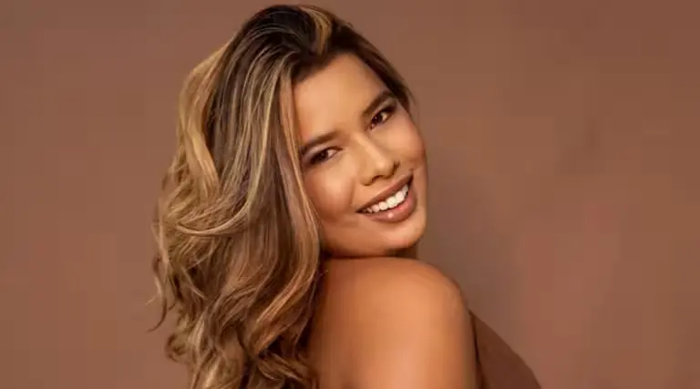 Collor de Menina confirma Roberta Felina como nova cantora