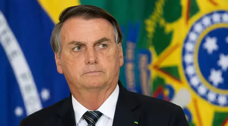 Prisão domiciliar de Bolsonaro chega ao fim e STF avalia próximos passos