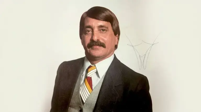 Cantor Roberto Müller morre aos 89 anos