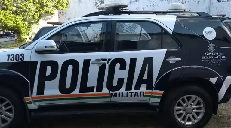 Simulação de assalto termina com dois adolescentes baleados no CE
