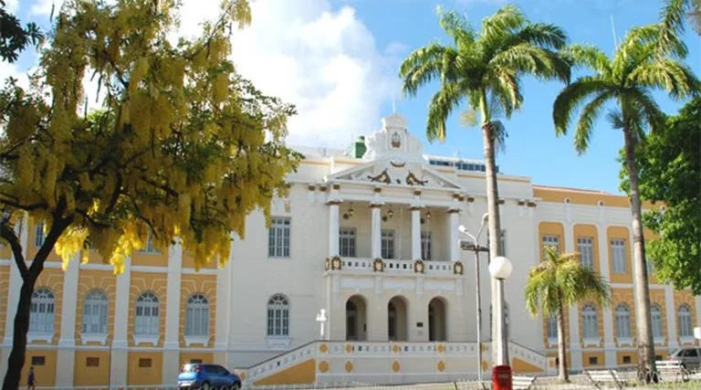 Concurso do TJPB tem edital retificado e 50 vagas