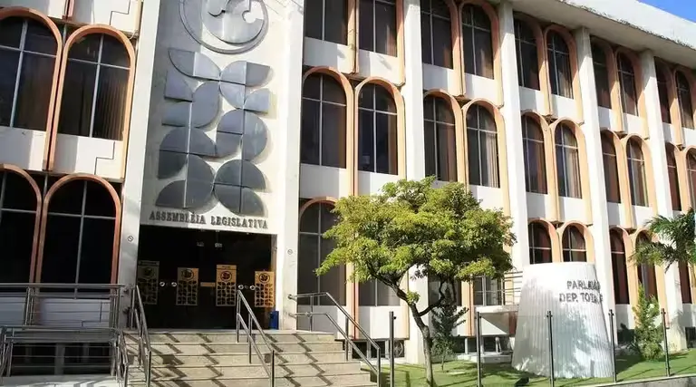 Deputados estaduais eleitos na Paraíba