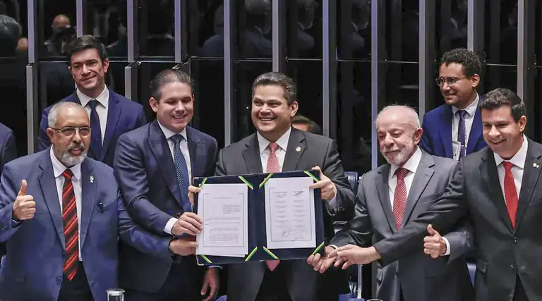 Fim da escala 6×1 é oficializado