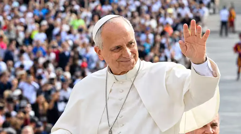 Papa Leão XIV tem câncer de pulmão