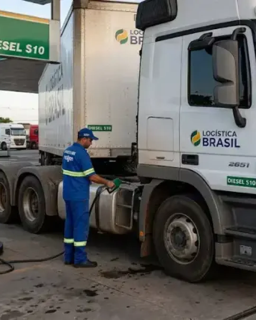 Diesel tem redução de R$ 0,35