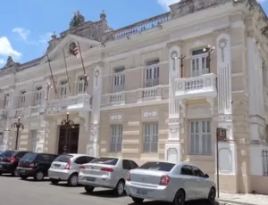 Governo da PB anuncia "feriadão" para servidores em junho