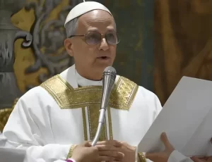 Papa Leão XIV alerta: culto à tecnologia substitui fé cristã