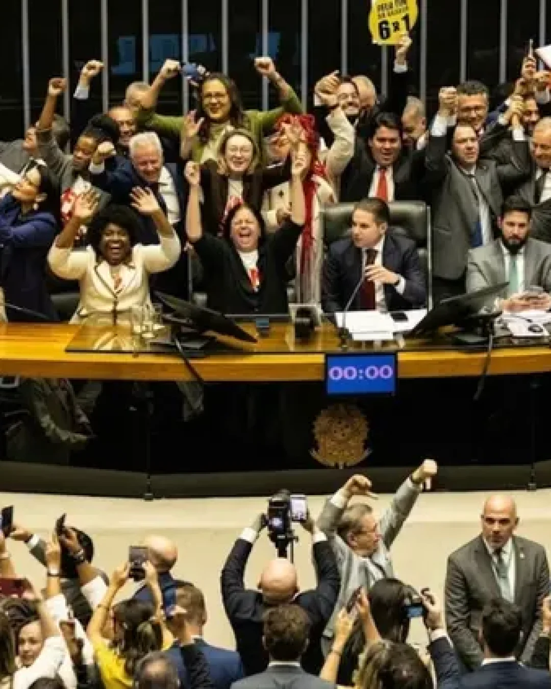 PEC 6x1: veja como votaram os deputados paraibanos
