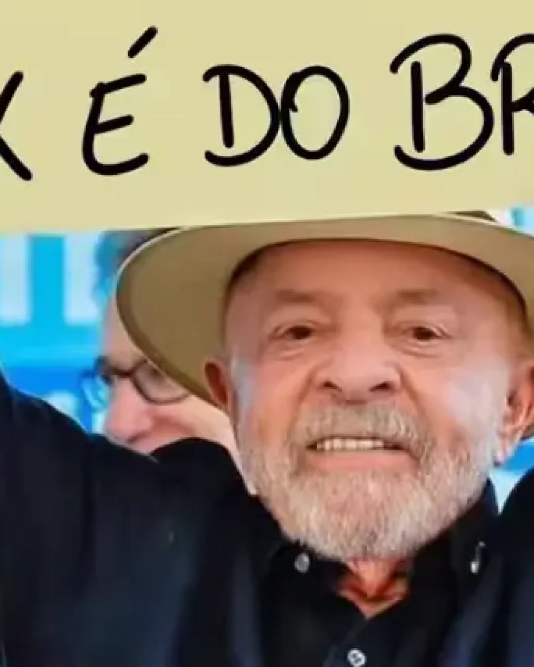 Pix é do Brasil, diz Lula