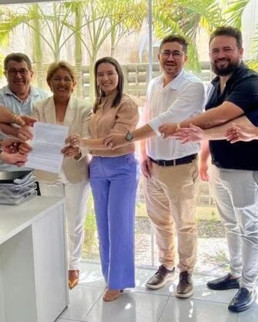 Prefeita Leninha Romão assina convênio com Faculdade Santa Maria