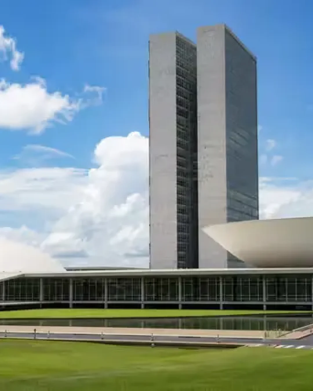 Teto do MEI pode chegar a R$ 140 mil até 2028