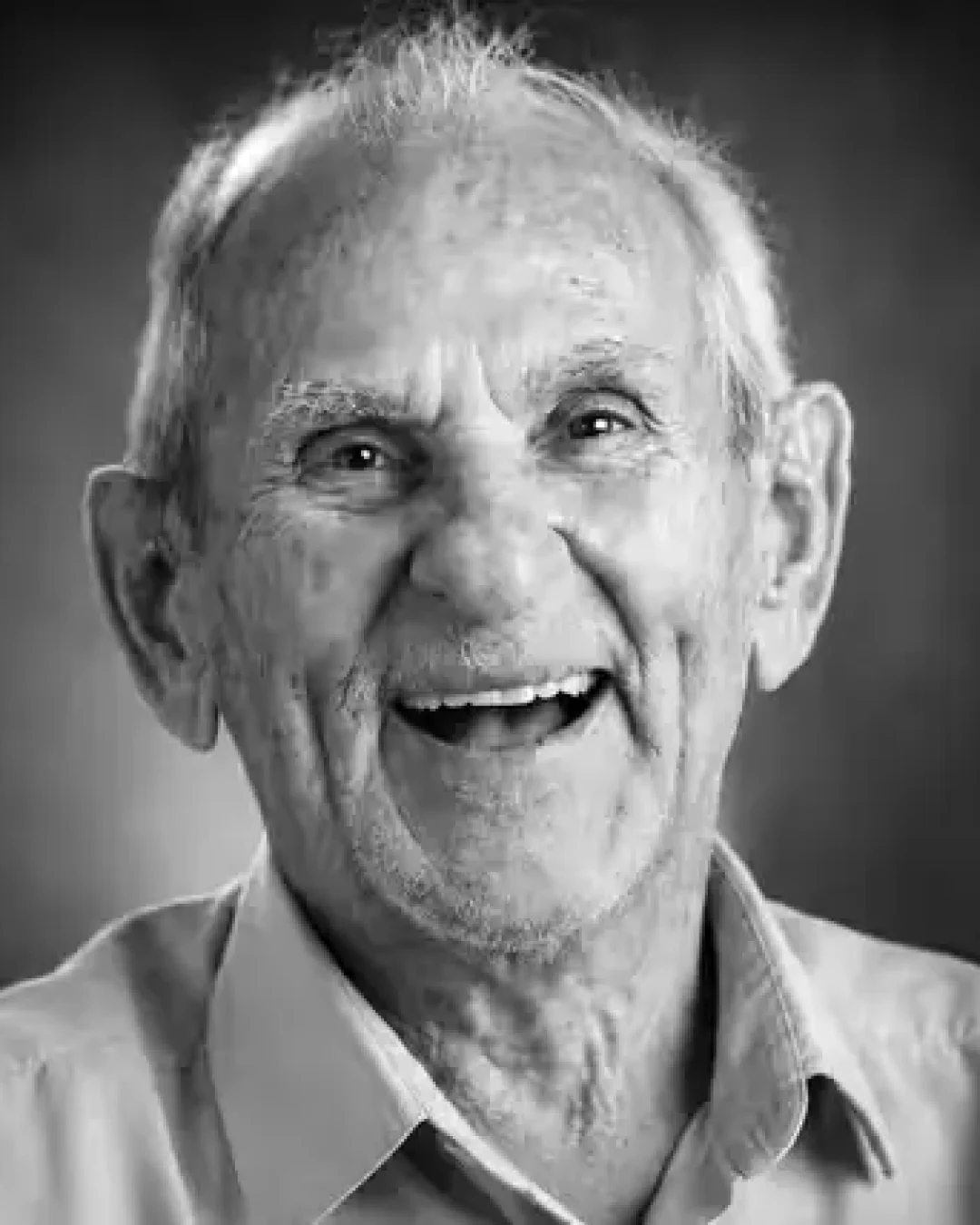 Vovô Anésio morre aos 88 anos